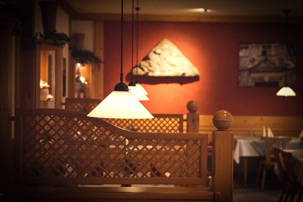 Grosslangheim Der Patrizierhof - Weingut Gasthof Hotel - Familie Grebner מראה חיצוני תמונה